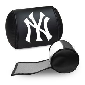New York Yankees Logo Panel (Logo Panel Size: 30" Panel with Display Pillow)